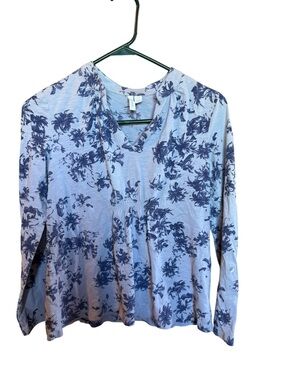 Relativity Light Blue Floral V-Neck Blouse with Navy Print 100% cotton